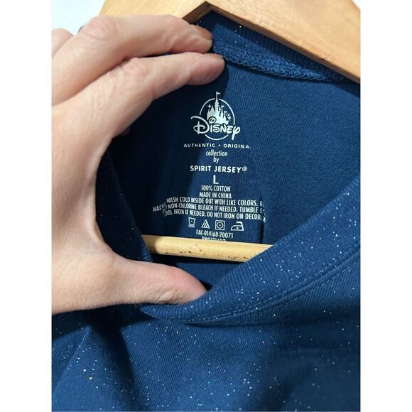 Disney Spirit Jersey The Happiest Place On Earth crewneck Disneyland Size L - Picture 9 of 10